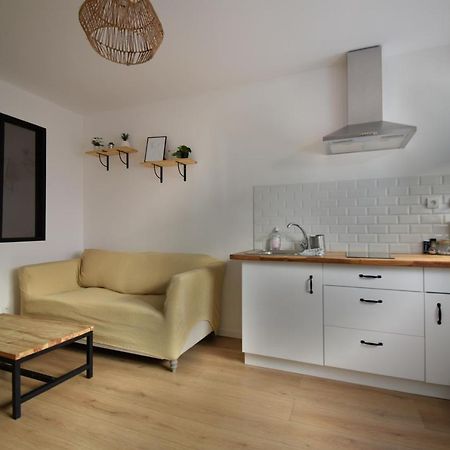 Appartement Cosy A 50 M De La Plage Et Du Port Meze Luaran gambar