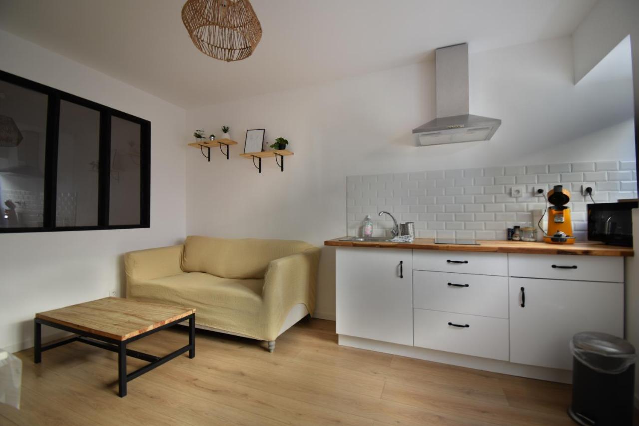 Appartement Cosy A 50 M De La Plage Et Du Port Meze Luaran gambar